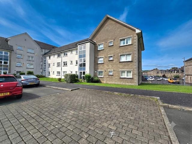 Flat for rent in Dumbarton, Scotland