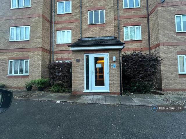 Flat for rent in Sydenham, Green Close