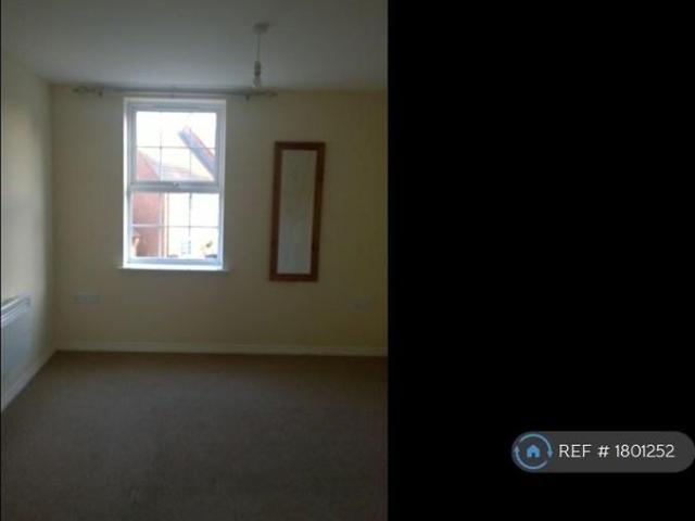 Apartment for rent in Elmfield, Leicestershire