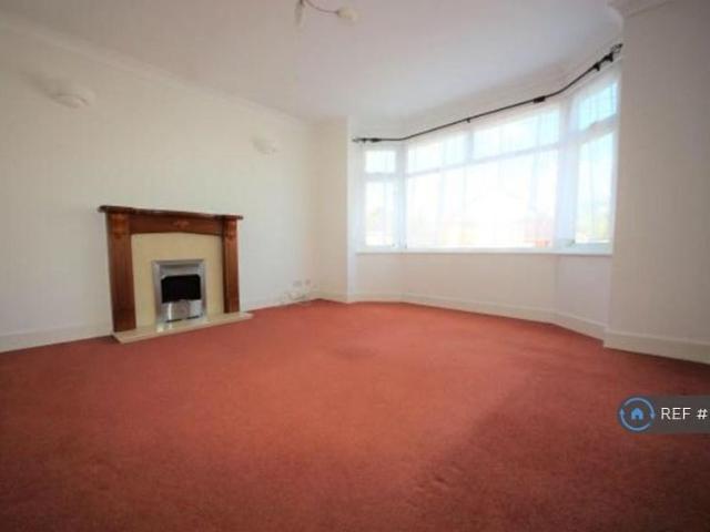 Apartment for rent in Talbot Village, Bournemouth