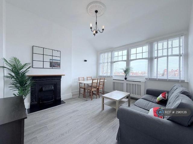 Flat for rent in Muswell Hill, Greater London
