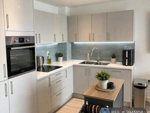 Flat for rent in South Harrow, Greater London