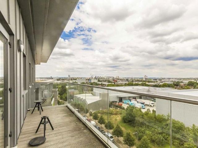 Apartment for rent in Alperton, Greater London