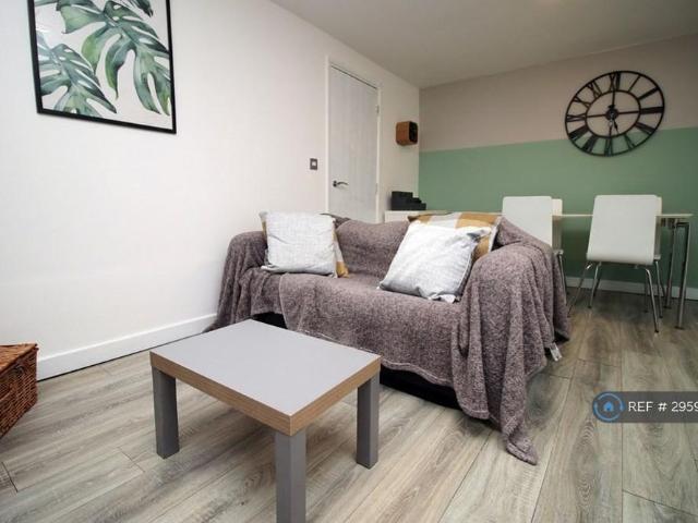 Apartment for rent in Mount Pleasant, Nangreaves