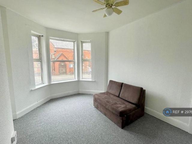 Apartment for rent in Broomgrove, Guestling Green