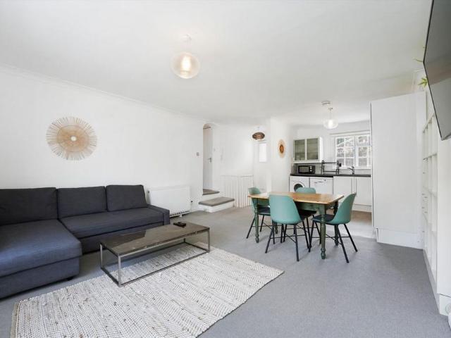 Apartment for rent in Royal Borough of Kensington and Chelsea, Greater London