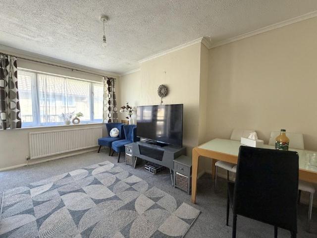 Apartment for rent in Peacehaven, Lewes