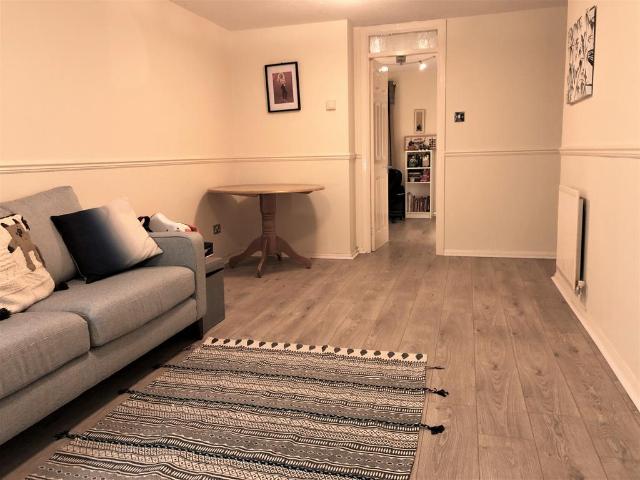 Flat for rent in Telford