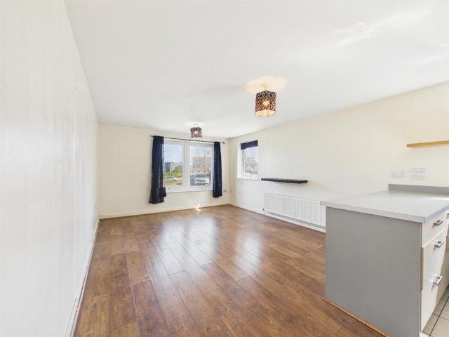 Apartment for rent in Monks Orchard, Kent