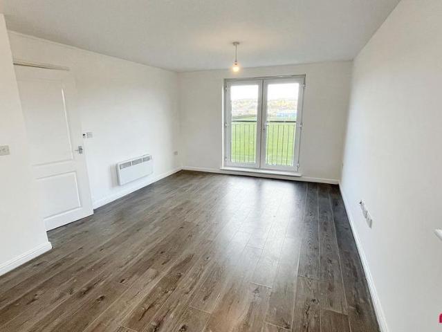 Apartment for rent in Somerton, Newport