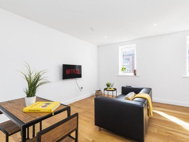 Apartment for rent in Hyde Park, Leeds