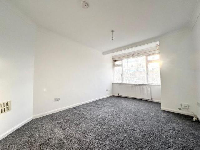 Apartment for rent in Polegate, Wealden