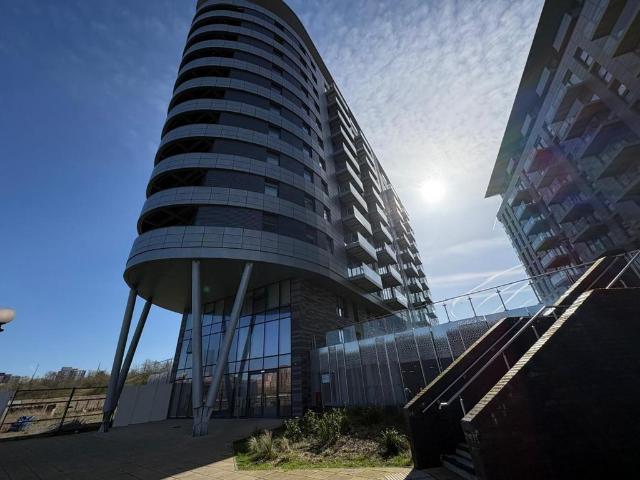 Flat for rent in Wharfside, Trafford Park
