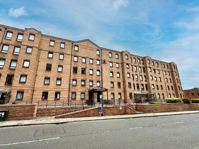Flat for rent in Garnethill, Scotland