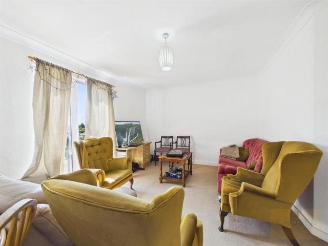 Apartment for rent in Wotton Pitch, Gloucester