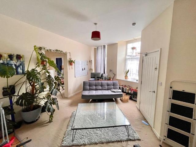 Apartment for rent in Falcon Lodge, Wales