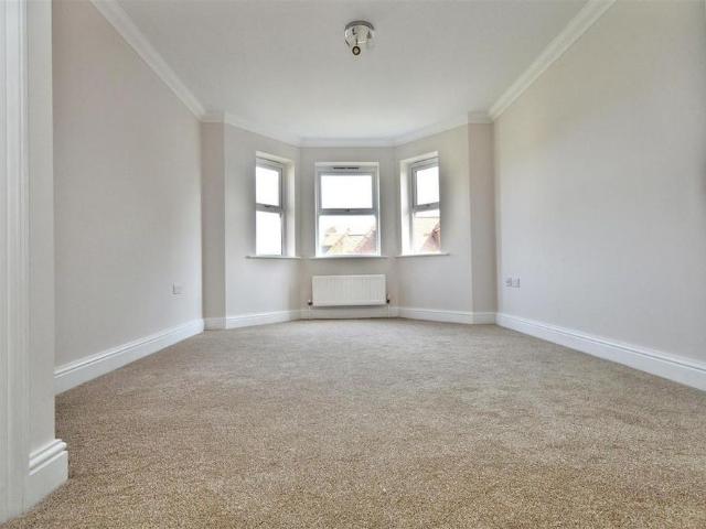 Apartment for rent in Upperton, Eastbourne