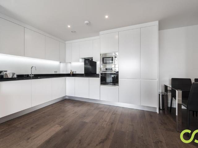 Flat for rent in Canning Town, Greater London