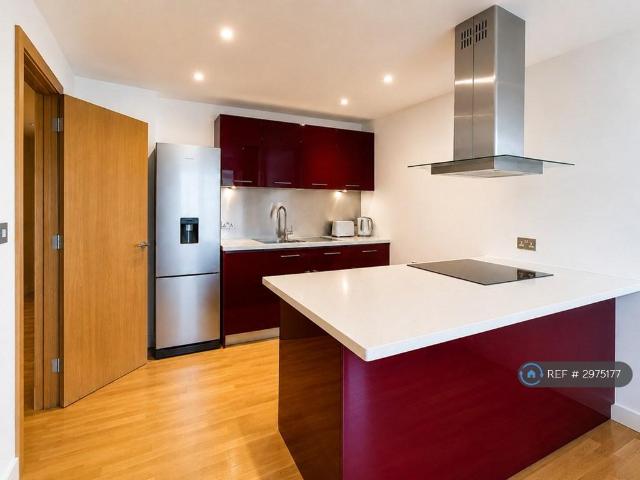 Flat for rent in City Centre, Georgia