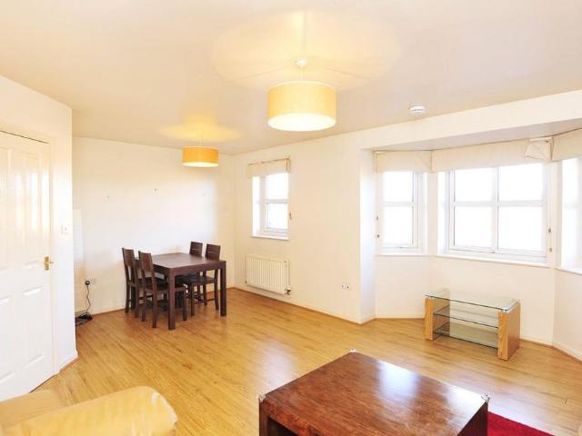 Apartment for rent in Ashgrove, Ballindoch