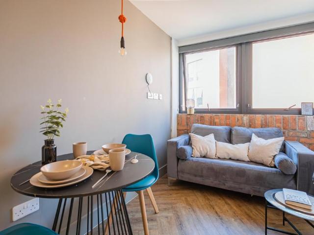 Flat for rent in City Centre, Salford