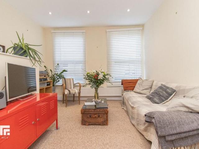 Apartment for rent in Penarth Marina, Penarth