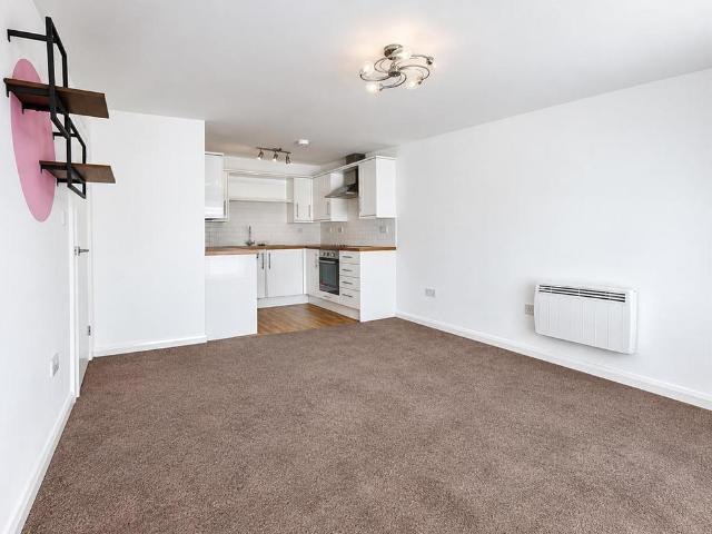 Apartment for rent in Borrowell, Warwick