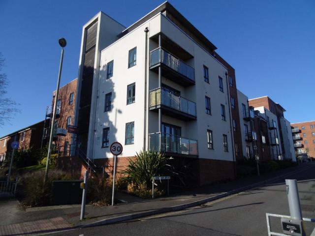 Flat for rent in Priest Down, Hampshire