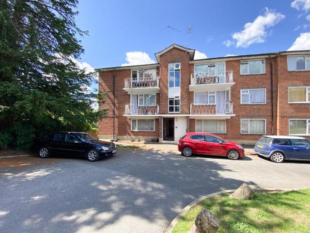 Flat for rent in World's End, Perryfields
