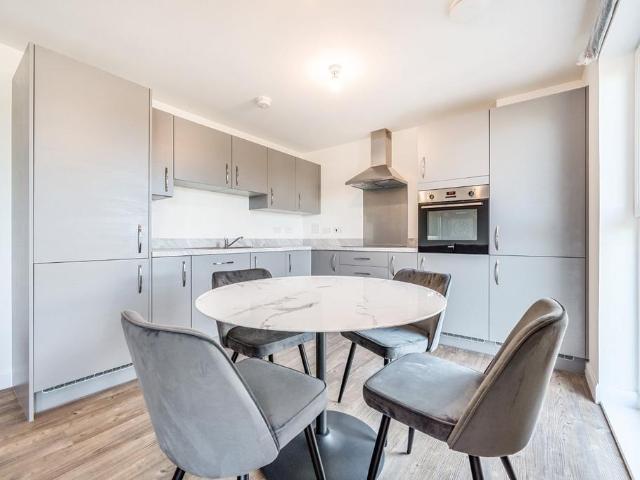 Flat for rent in Leith, Scotland