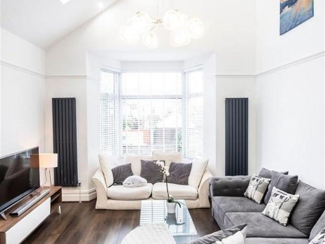 Apartment for rent in Penarth, Wales