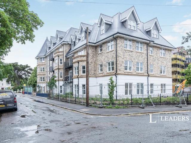 Flat for rent in West Cliff, Bournemouth