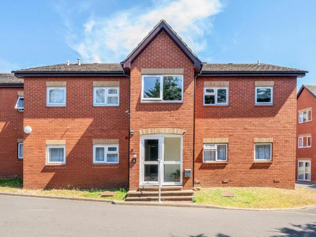 Flat for rent in Bitterne Park, City Of Southampton