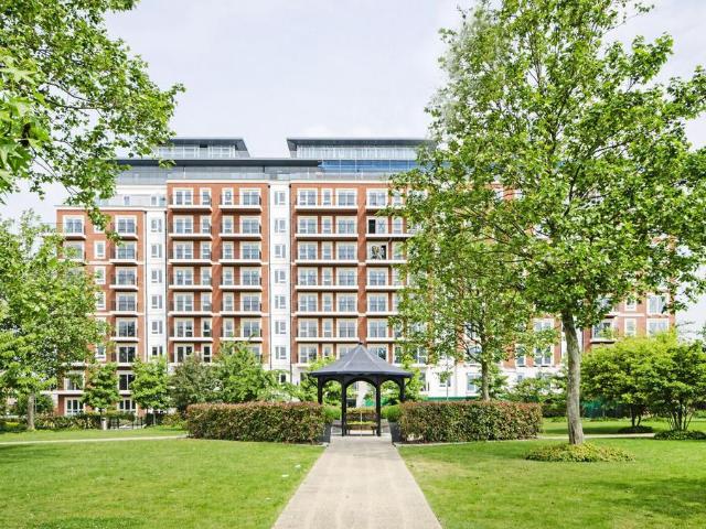 Flat for rent in Colindale, Greater London