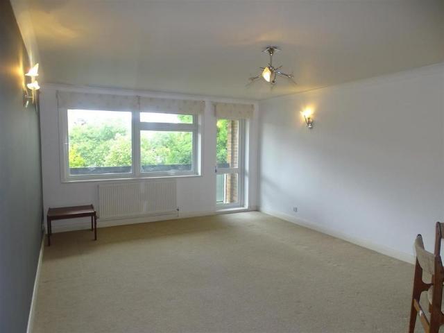 Apartment for rent in London Borough of Barnet, Greater London