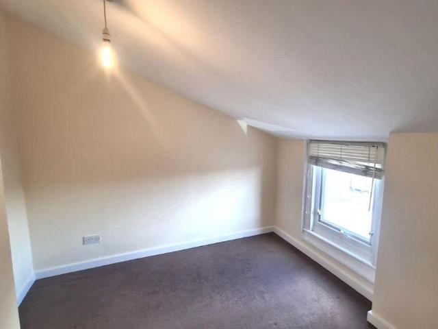 Apartment for rent in Well Hall, Greater London
