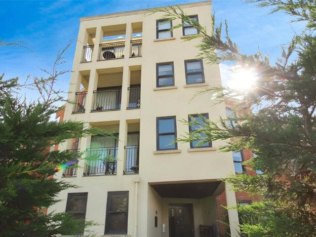 Flat for rent in Bromley, Plaistow