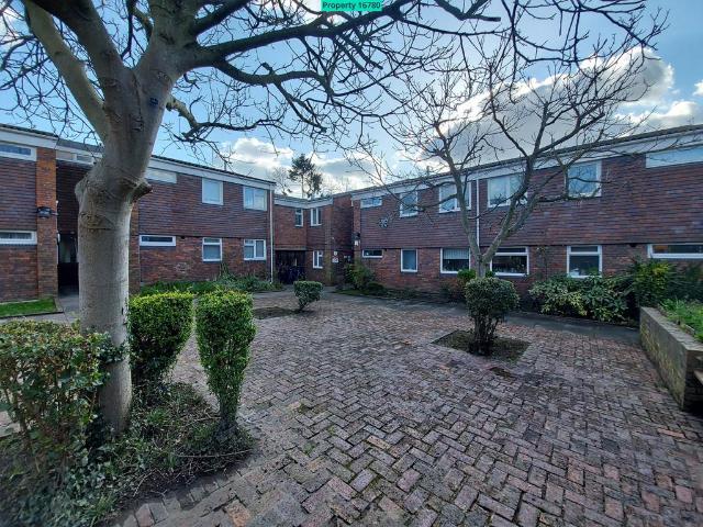 Flat for rent in London Borough of Lewisham, Greater London
