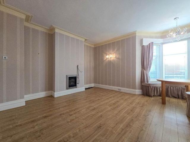Apartment for rent in Common Edge, Blackpool