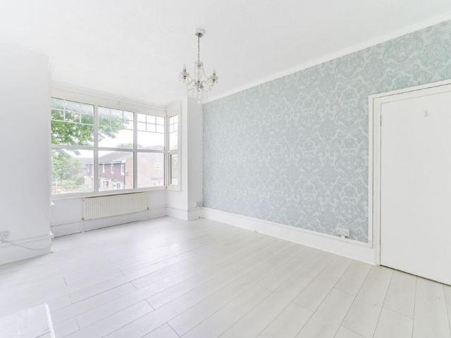 Apartment for rent in Greater London