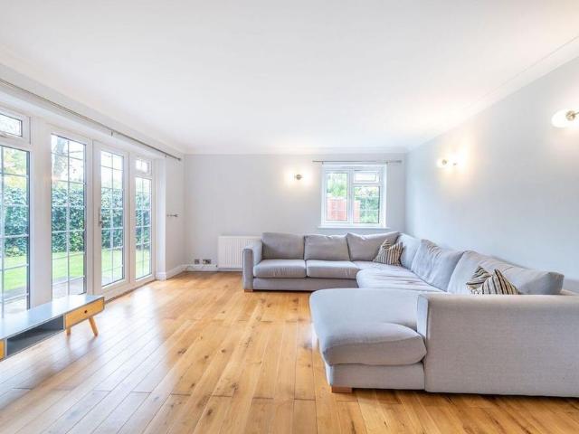 Apartment for rent in Greater London