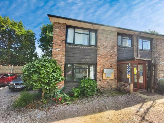 Flat for rent in Trafford Park, Greater Manchester