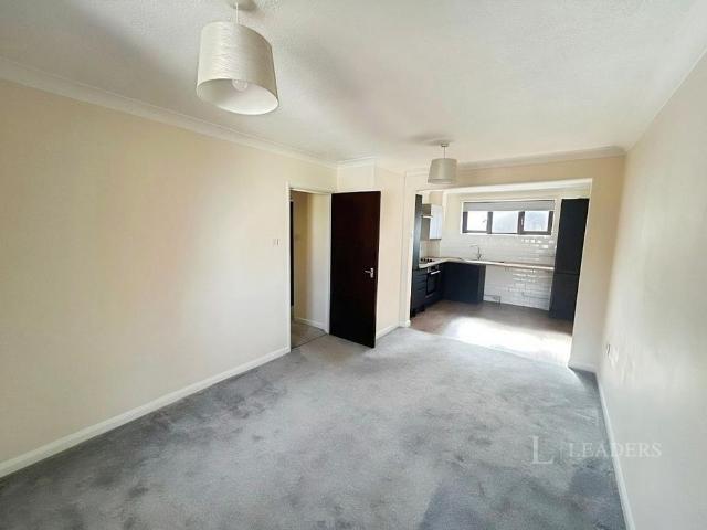 Apartment for rent in The Dales, Key Street