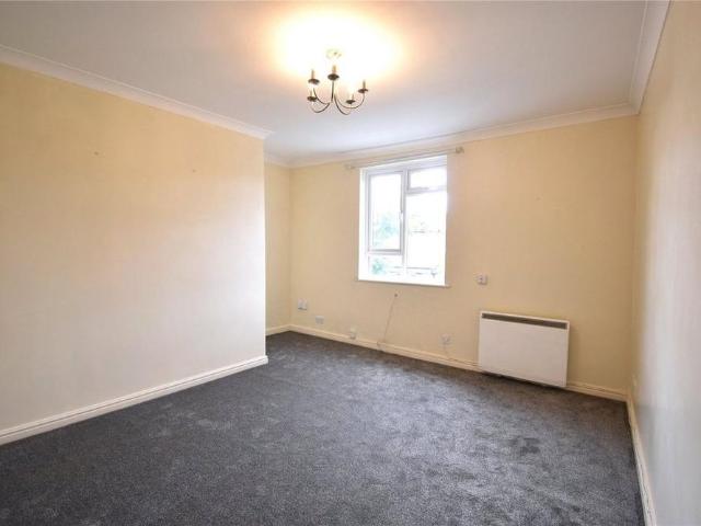 Apartment for rent in Farnborough, Rushmoor