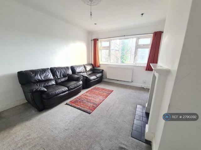 Apartment for rent in Navestock Side, Essex
