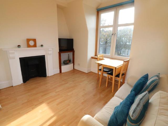 Flat for rent in Ashley, Ballindoch