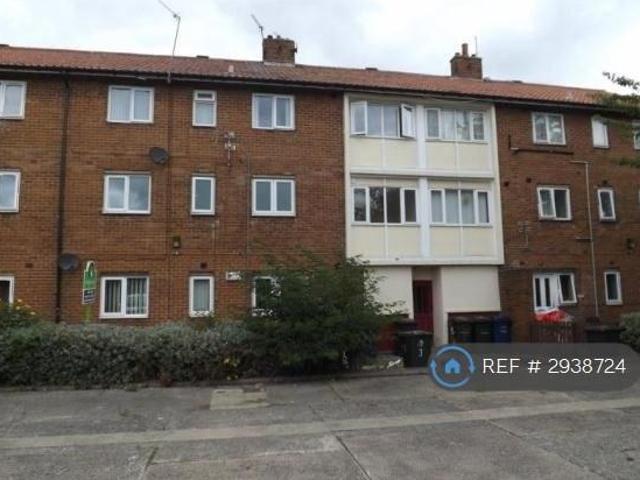 Flat for rent in Kenton, Tyne And Wear