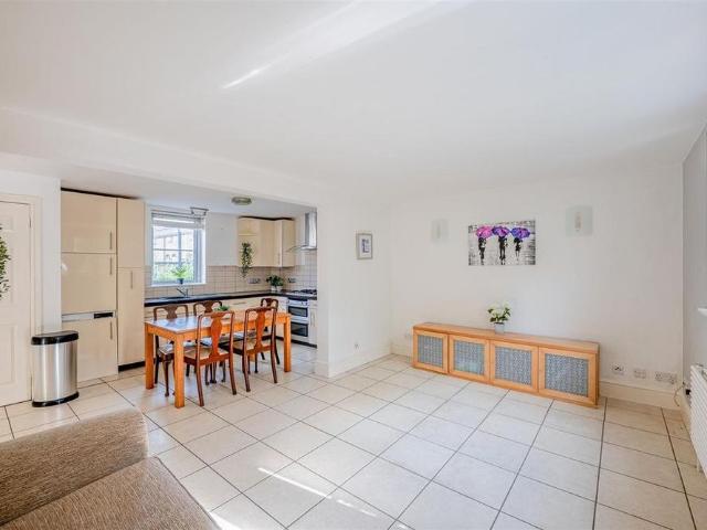 Apartment for rent in Dulcote, Bath And North East Somerset