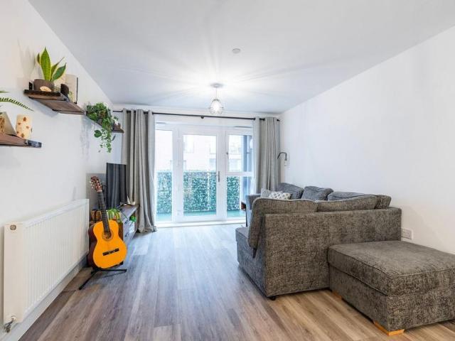 Apartment for rent in Lakenham, East Bank