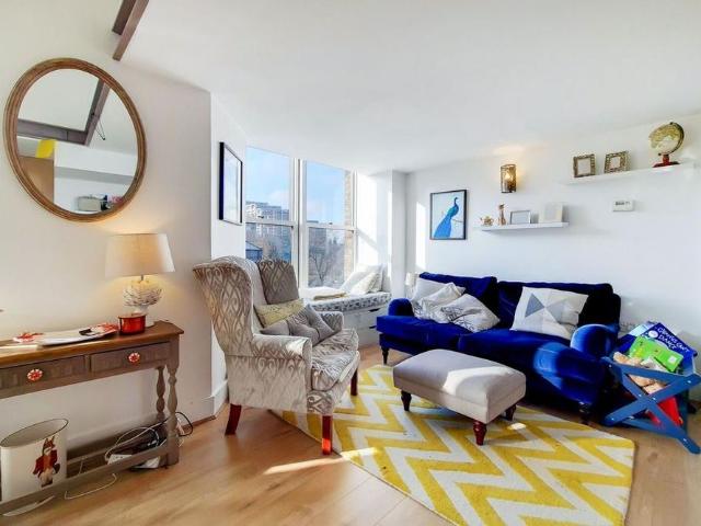 Apartment for rent in Glyndon, Shooters Hill